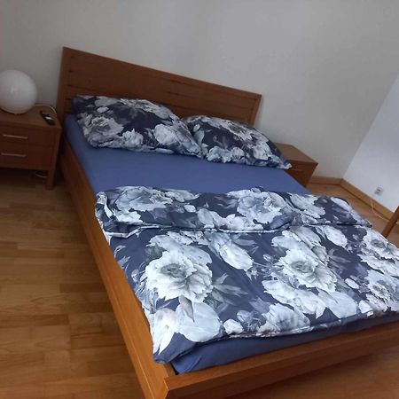 Apartman Pistacia Priame Centrum Bb Banska Bystrica Ngoại thất bức ảnh